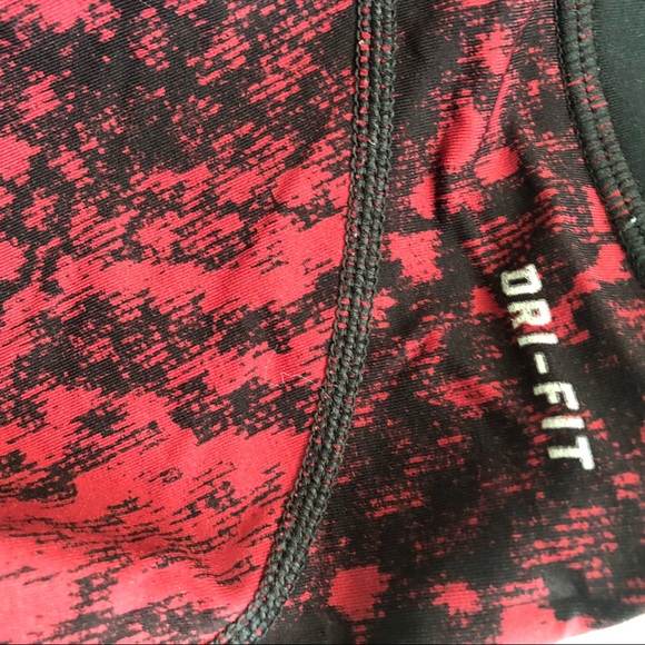 Red snake print Nike Dri fit leggings 🐍 - Picture 3 of 5